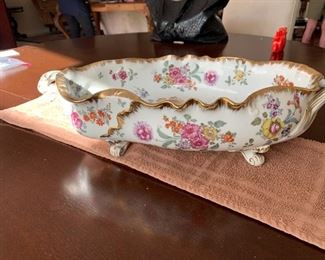 3 Flowered serving bowl - signed: M-574 / M-609 / J9