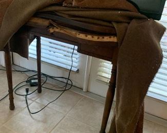 Vanity / Dressing table