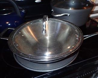CALPHALON FRY PAN WITH COVER