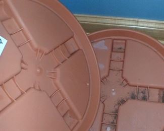 PLANT TRAYS ON WHEELS