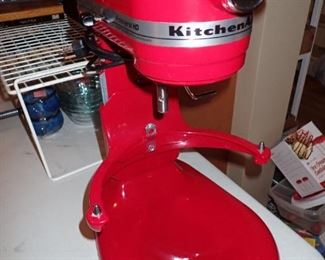 KITCHENAID  RED PROFESSIONAL HD WITH ACCESSORIES 