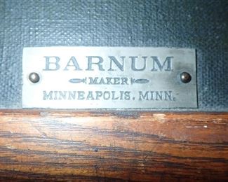 BARNUM MAKER LARGE TRUNK WITH INSIDE DRAWERS