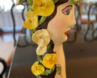 Ceramic head vase. Signed by artist. Photo 4 of 4. 