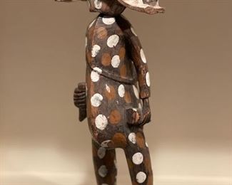 Hand-carved figuriere. Photo 1 of 2. 