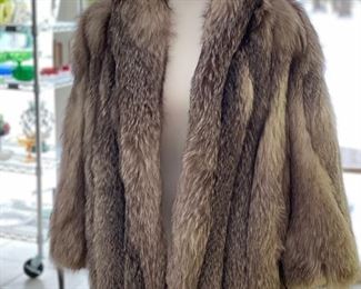 Vintage Raccoon Fur Coat. Size M. Photo 1 of 3. 