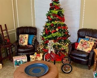Leather Recliners, tufted ottoman
