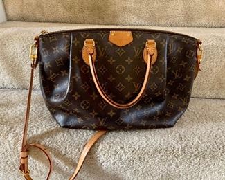 Louis Vuitton Turenne MM Bag