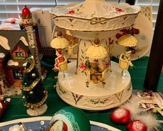 Beautiful Christmas Lenox carousel 