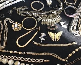 COSTUME JEWELRY