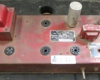 VINTAGE WURLITZER 501 WIDE ANGE SOUND SYSTEM TUBE AMP CHASSIS
