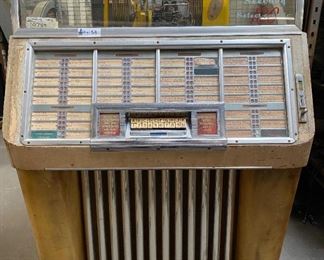 VINTAGE SEEBURG M100-C SELECT A MATIC JUKEBOX