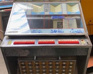 VINTAGE SEEBURG Q-160 "33 1/3 STEREO PRESENTS JUKEBOX"