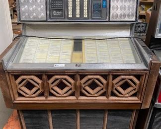 VINTAGE AMI STEREO 200 JUKEBOX