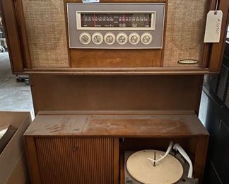 VINTAGE PACKARD BELL RECEIVER WITH CONS0LE/SPEAKERS/TT ARC-2