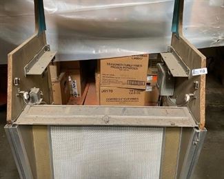 VINTAGE WURLIZTER 2260 CABINET/TUBE AMP CHASSIS