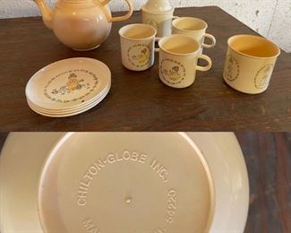 Chilton-Globe Childs Plastic Tea-set 