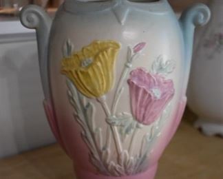 Beautiful Hull Vase 606-10 and (1/3rd?)