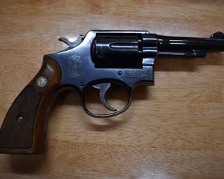 Smith and Wesson 38 Special serial number D465304 Springfield, Mass.