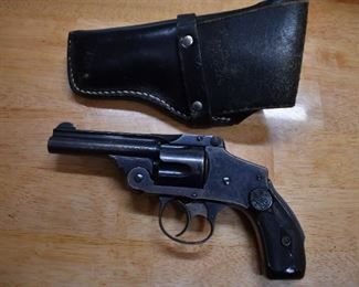 Smith & Wesson S&W .38 Safety Hammerless 5th Model "Lemon Squeezer", Blue 3 1/2" Dao Double Action Revolver, MFD 1907-1940 C&R .38 S&W serial number 240364
