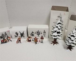 Department 56 - Large and Small Porcelain Pines, Gingerbread Vendor, Portobello Road Peddlers and Clock Peddler
