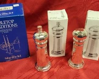 Sheffield Sparkling Silverplated Salt and Pepper Set