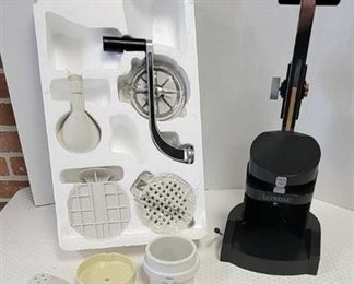 Le Presse Gourmet Food Styler Slicer 8 in 1 Food Processor TR-207-069