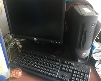 vintage Dell PC probably contains secrets