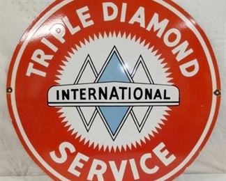 30IN PORC. TRIPLE DIAMOND SERVICE SIGN
