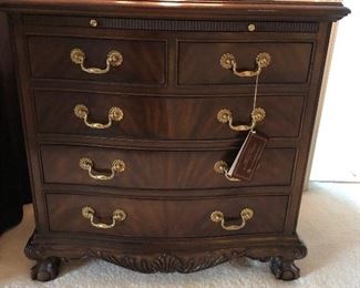 Matching Heritage night stands