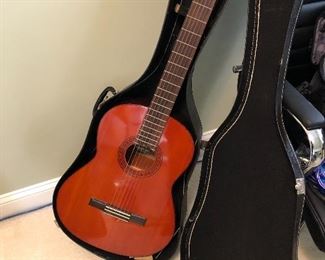 Yamaha Guitar 