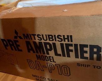 Mitsubishi DA-p10 Pre amp