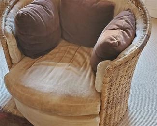 Retro wicker barrel chair