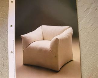 685 two seat sofa by Mario Bellini for Atelier International