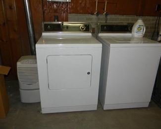 washer / dryer