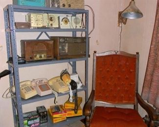 RADIOS / TELEPHONES / CAMERAS