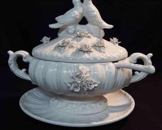 Beautiful Large Soup Tureen With Ladle