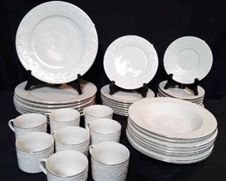 Farberware Calais China