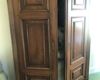 Hutch- 2 large doors open to clothes hanging space; lower pull-out draw. $500. Delivery available please enquire.