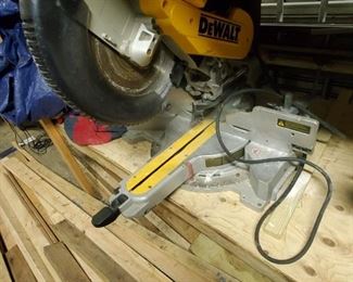 Dewalt 12 inch Miter saw