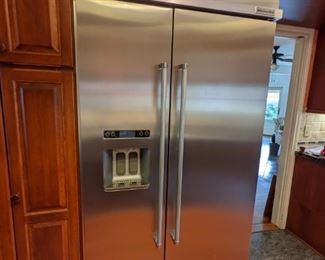 STAINLESS STEEL 29.3 CU. FT.  KITCHENAID SIDE BY SIDE BUILTIN (COST NEARLY  $10,000 NEW)