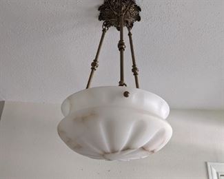 ANTIQUE STYLE CHANDELIER