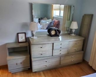 MCM Dresser/mirror (2) of (2) nightstands