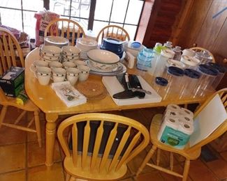 Nice Maple dining set with 6 chairs