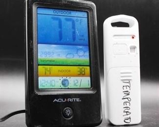 Acurite Color Weather Forecaster with Temperature and Humidity Gauge
