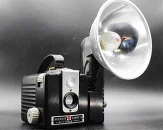 Antique Collectible Kodak Brownie Hawkeye Hash Model with Kodalite Flash Holder