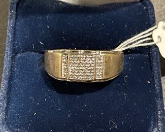 The diamond landmark ring,  solid 14 karat gold platinum sterling silver ring set with 20 diamonds
