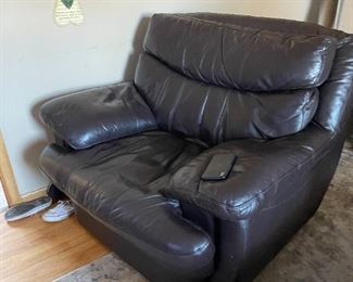 . . . and matching leather TV chair