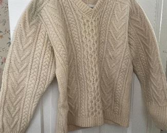 VINTAGE WOOL SWEATER 