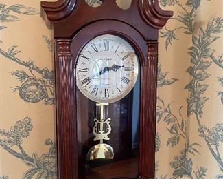 HANGING WALL CLOCK MADE BY HOWARD MILLER DUAL CHIME RETAILS OVER $1K 