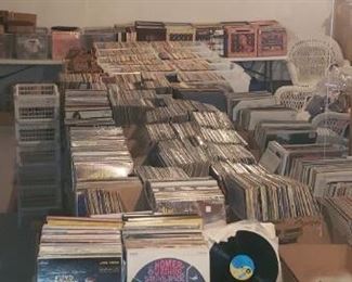 1,000'S OF ALBUMS, 78'S & 45'S-IN GOOD TO EXCELLENT CONDITION